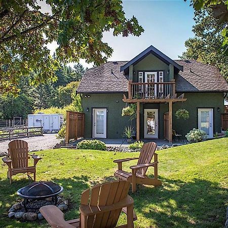 Guest Suites On Benvenuto Brentwood Bay Exterior foto