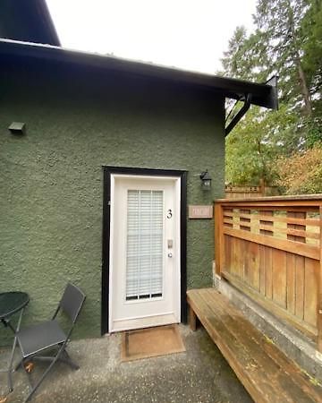 Guest Suites On Benvenuto Brentwood Bay Exterior foto