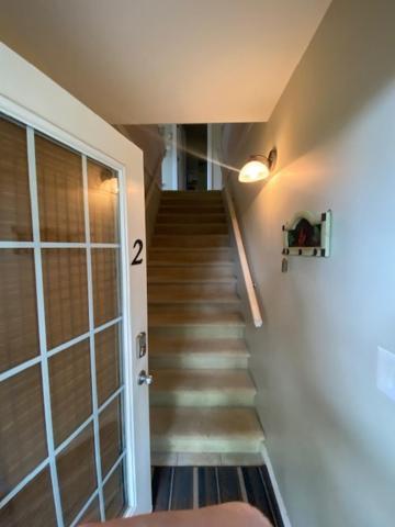 Guest Suites On Benvenuto Brentwood Bay Exterior foto